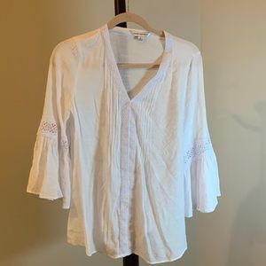 Counterparts white lacy tunic M